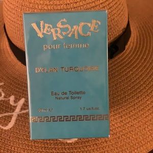 Versace Dylan Turquoise Eau de Toilette